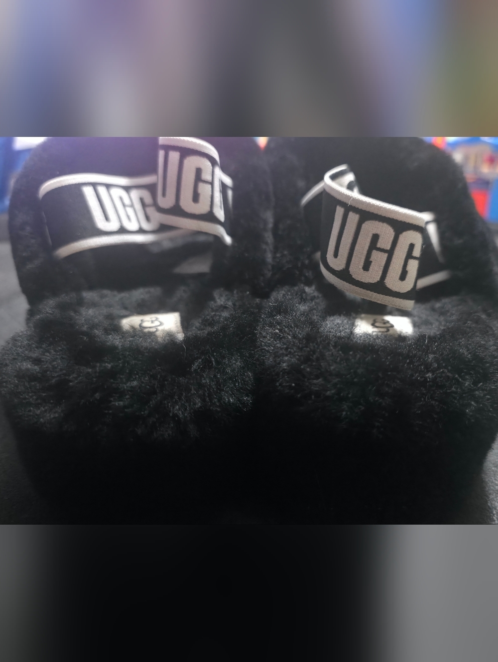 UGG Black Fluff Yeah Slide with Branded Heel Strap Size 10 - Picture 11 of 11